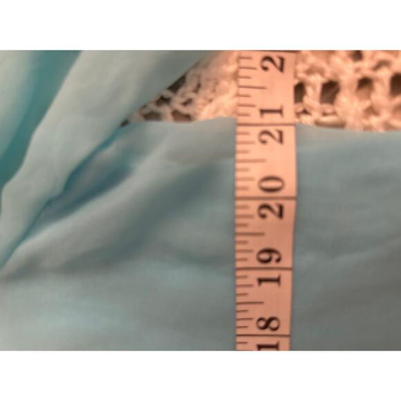 Chico’s Light Blue Blouse Size 1 (M/8-10) Polyester Shell Rayon Lining - Picture 3 of 7